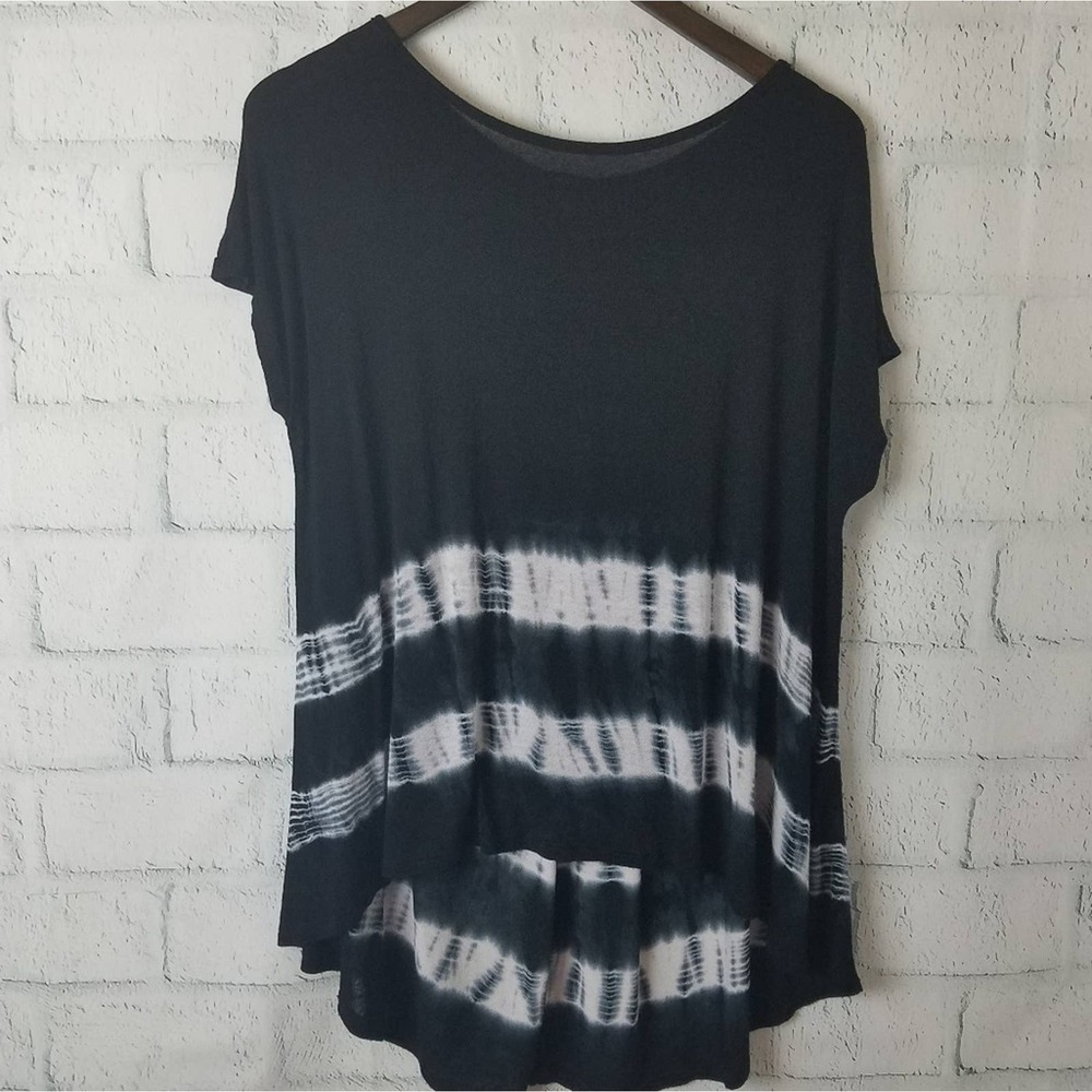 Forever 21 Womens Short Sleeve Top Oversized Black & White Tie Dye Size Small